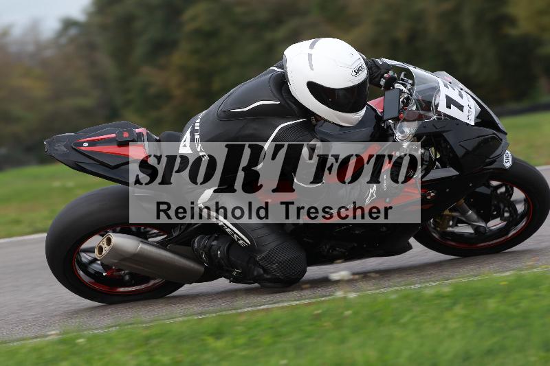 /Archiv-2022/68 13.10.2022 Speer Racing ADR/Freies Fahren rot und gelb/13